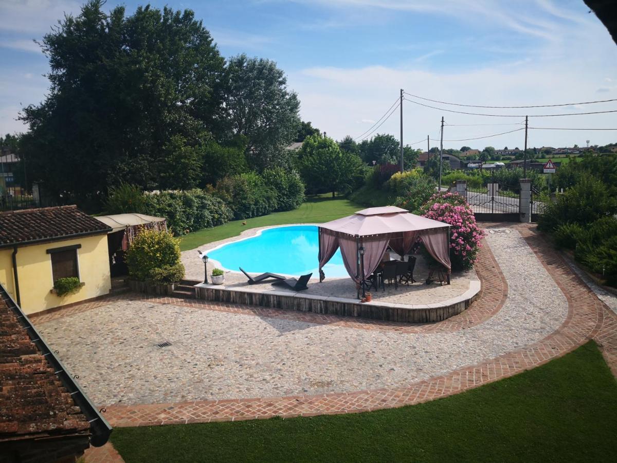 B&B Il Martin Pescatore Bagnolo San Vito Dış mekan fotoğraf